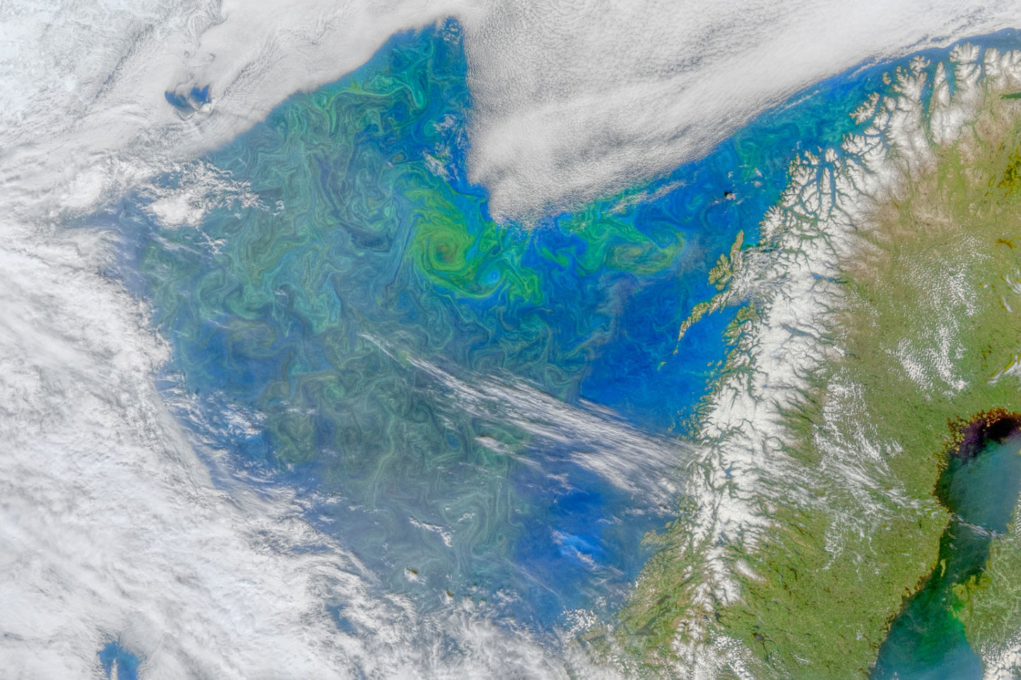 Earth's Ocean and Jupiter's Atmosphere